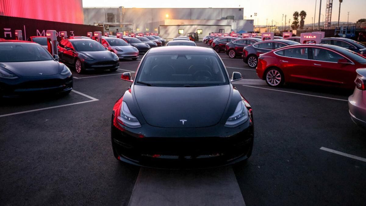 Tesla і ZEV-кредити – як компанія Ілона Маска заробляє мільярди  