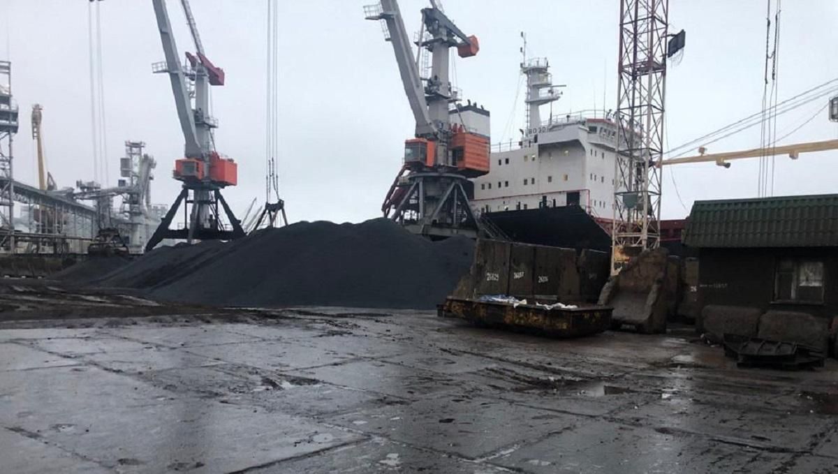 ОГХК снова погрузит ильменит в Крым по контракту с Belanto ОГХК снова погрузит ильменит в Крым по контракту с Belanto