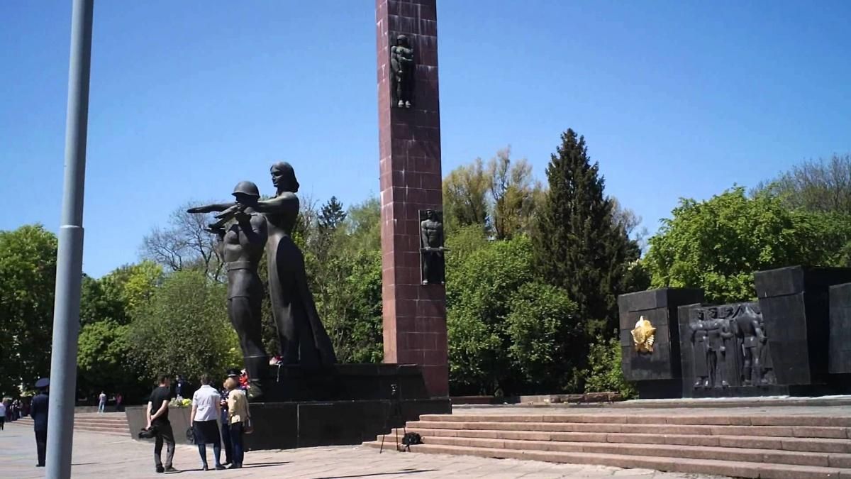 Во Львове полностью демонтируют Монумент славы: что будет вместо него Во Львове полностью демонтируют Монумент славы: что будет вместо него