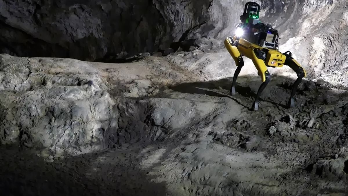 Робособаки досліджуватимуть марсіанські печери