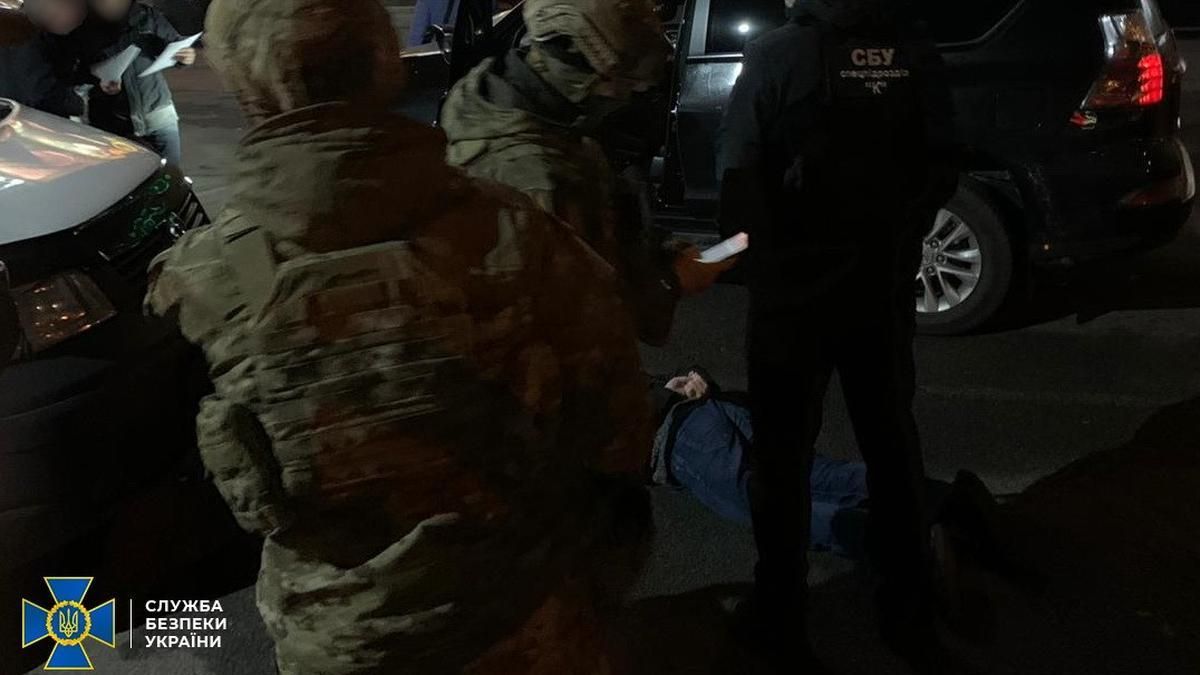 В Дніпрі викрили масштабний конвертцентр з обігом у мільярд В Дніпрі викрили масштабний конвертцентр з обігом у мільярд