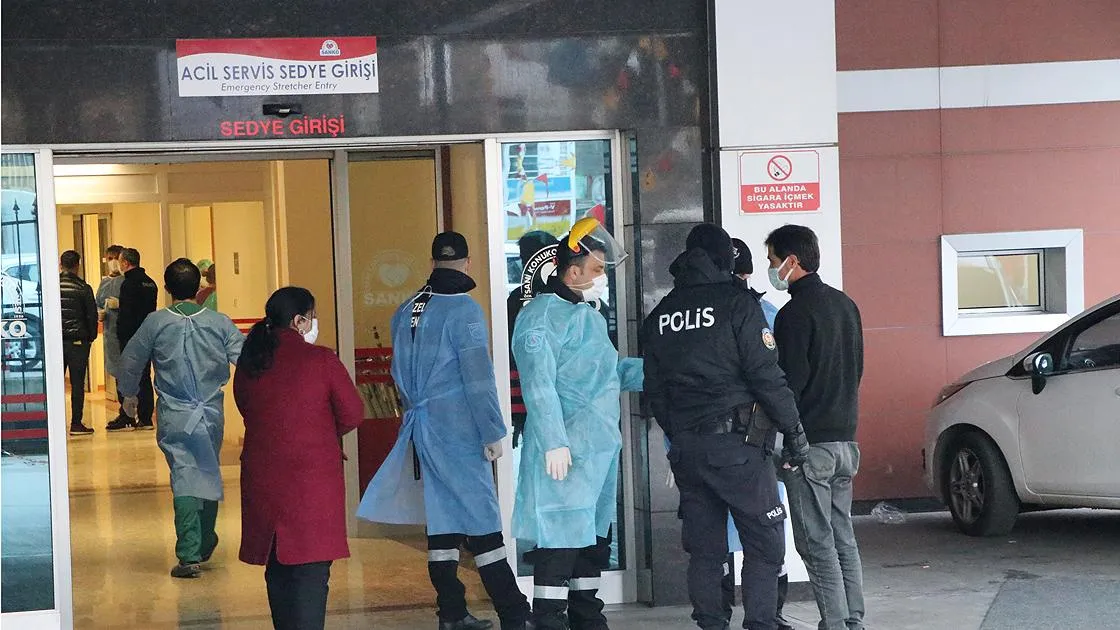 Туреччина вибух кисневого апарату пожежа загинули 8 пацієнтів