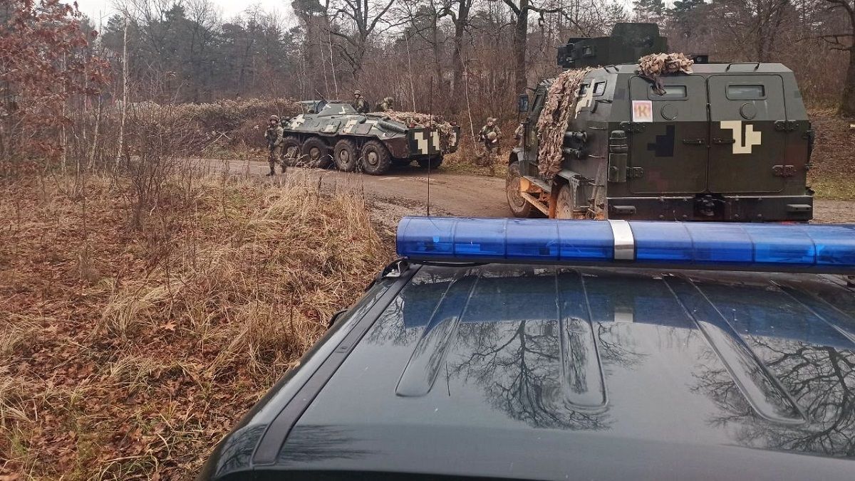 Українські воїни захищали кордон від нападу ворога: фото й відео