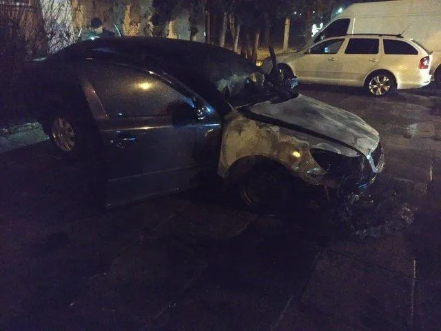 авто горіло авто горіло