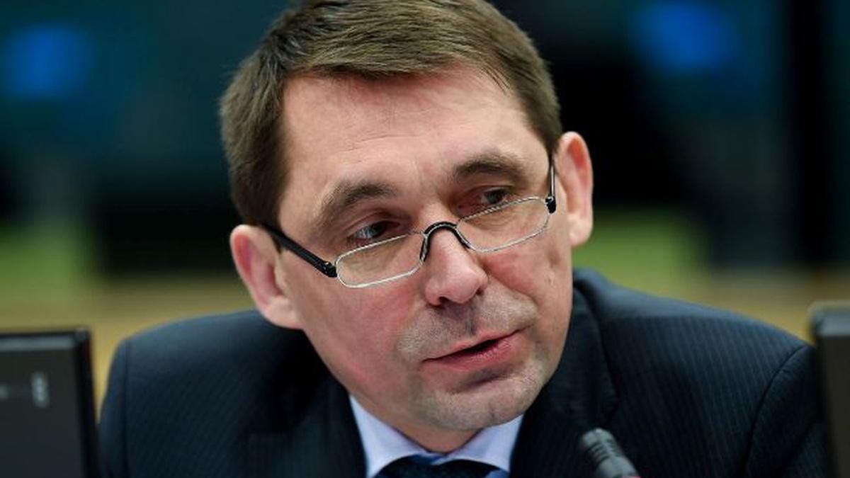 Україна втратить вікно можливостей, якщо не врахує рішення по КСУ Україна втратить вікно можливостей, якщо не врахує рішення по КСУ