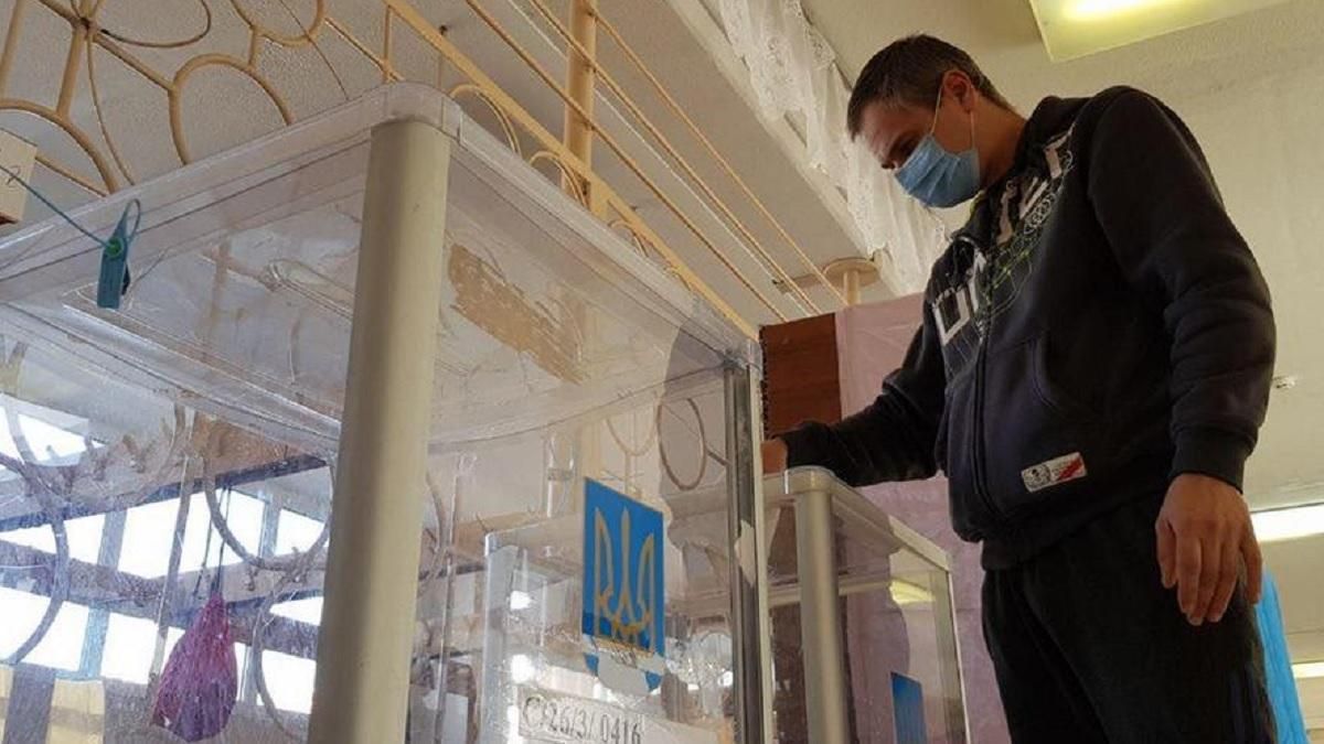 Когда могут состояться выборы мэра Харькова: что говорят в Раде
Когда могут состояться выборы мэра Харькова: что говорят в Раде