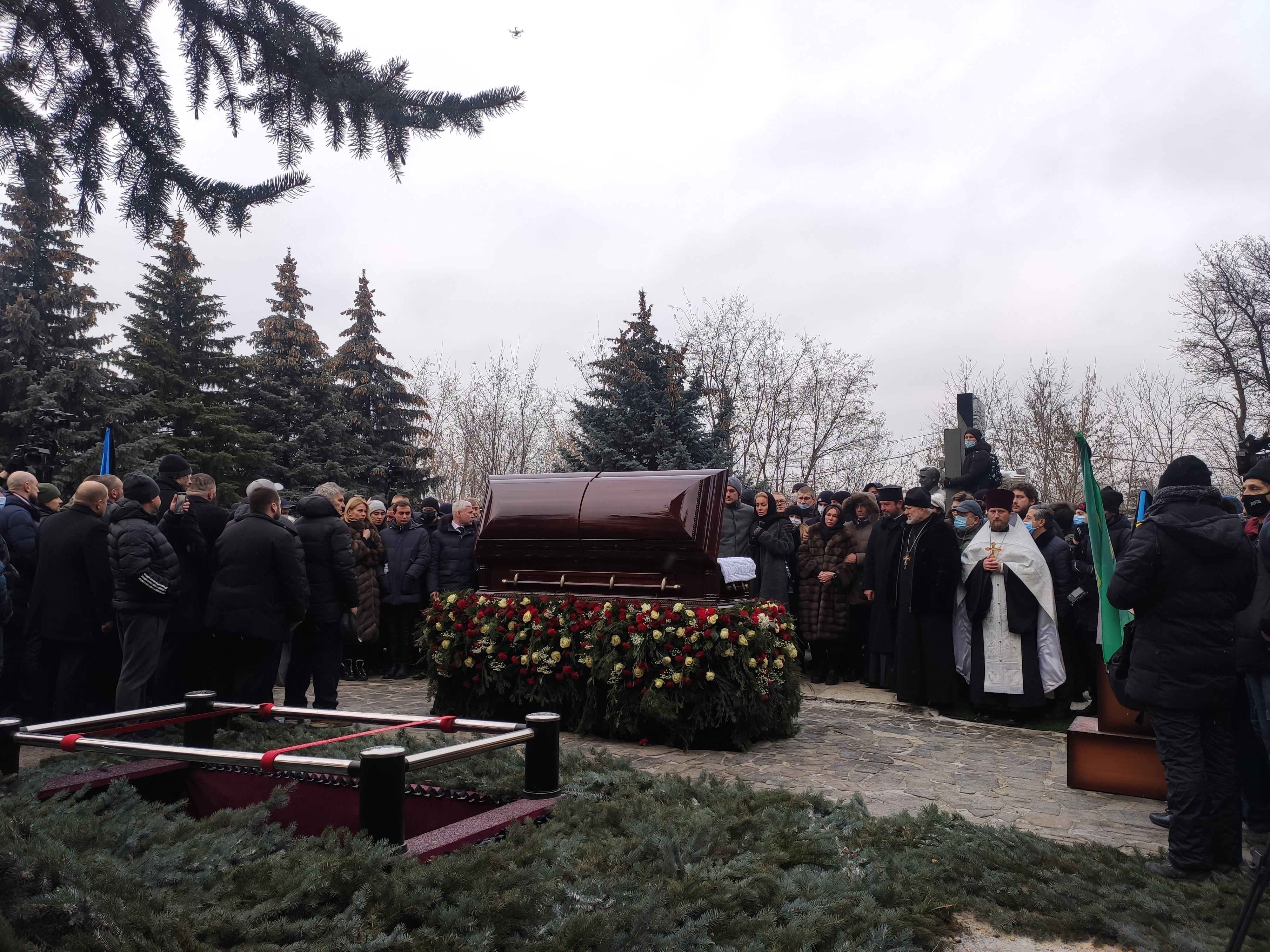 Похорони Геннадія Кернеса у Харкові 23 грудня 2020: фото, відео
