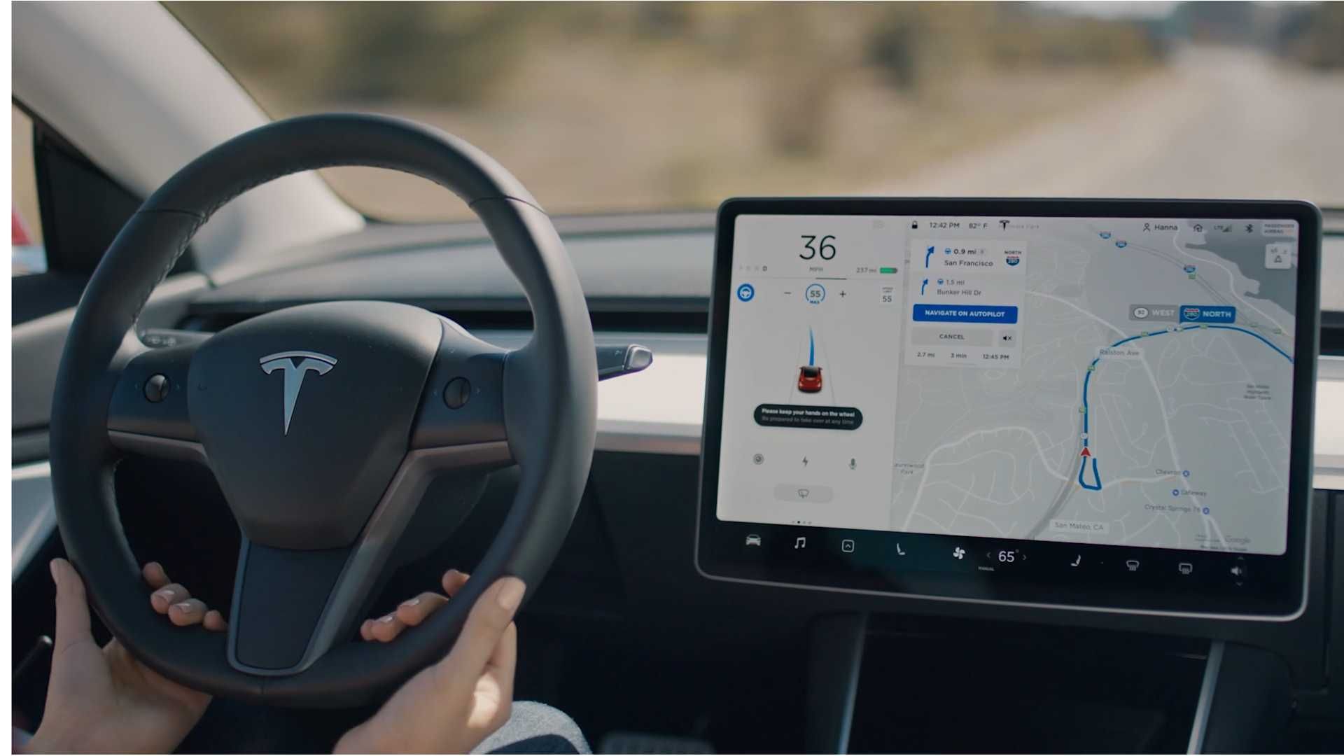 Tesla запропонує автопілот за підпискою з регулярною абонплатою