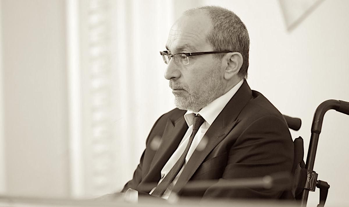 Тіло Кернеса доставили у Благовіщенський собор: перші фото Тіло Кернеса доставили у Благовіщенський собор: перші фото