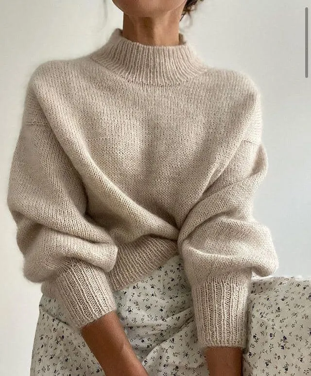 Як стильно носити светр