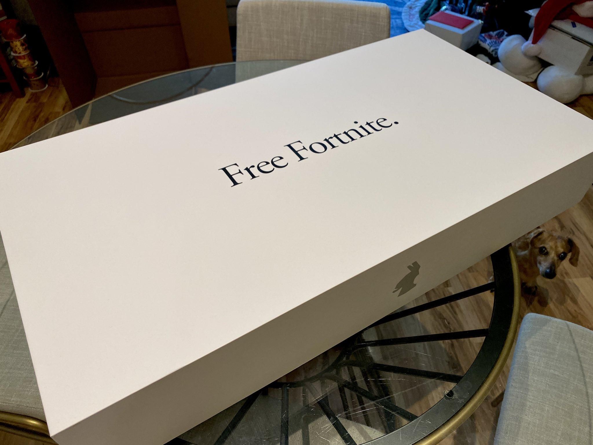 Epic Games и Samsung троллят Apple устроили акцию Free Fortnite