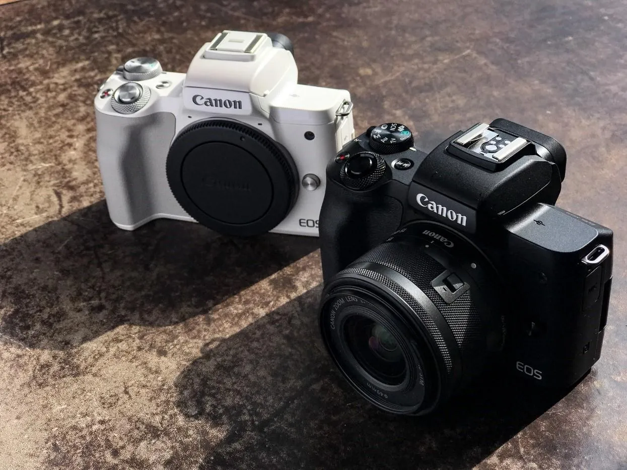 Фотокамера Canon EOS M50
