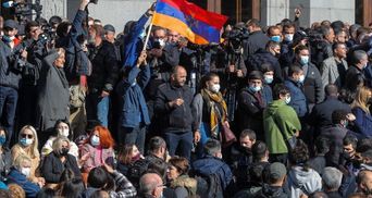 В Армении возобновились протесты: силовики задерживают участников