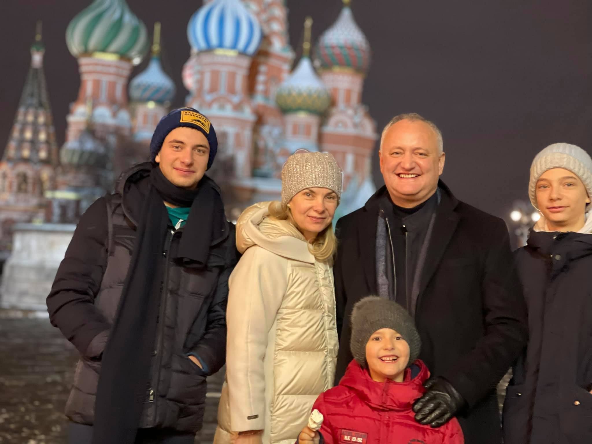 Додон після відставки поїхав у Москву: зустрівся з низкою чиновників