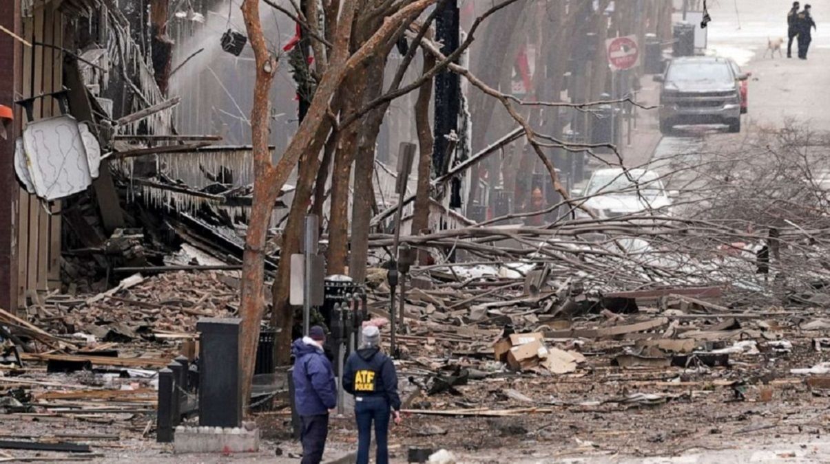 Взрыв авто в Нэшвилле: появилось видео момента инцидента Взрыв авто в Нэшвилле: появилось видео момента инцидента