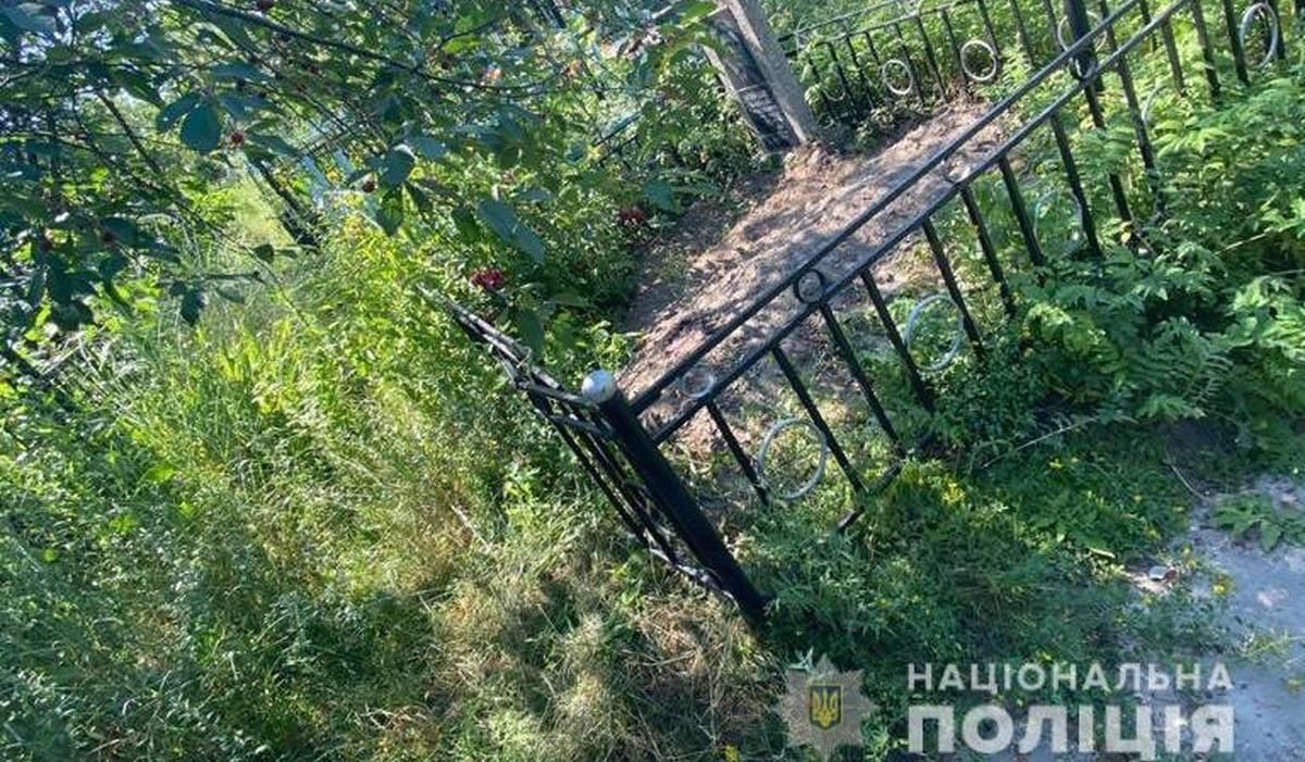 В Вышгороде за ужасное убийство будут судить 3 мужчин В Вышгороде за ужасное убийство будут судить 3 мужчин
