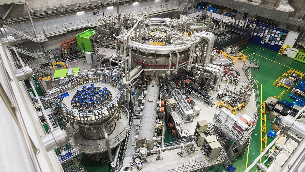 Корейский токамак установил мировой рекорд продолжительности содержания плазмы Корейский токамак установил мировой рекорд продолжительности содержания плазмы