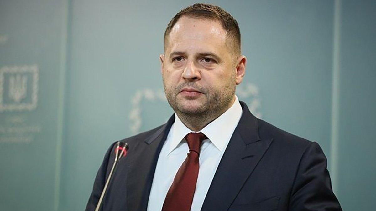 Єрмак анонсував розведення сил на Донбасі відразу на 4 ділянках 
