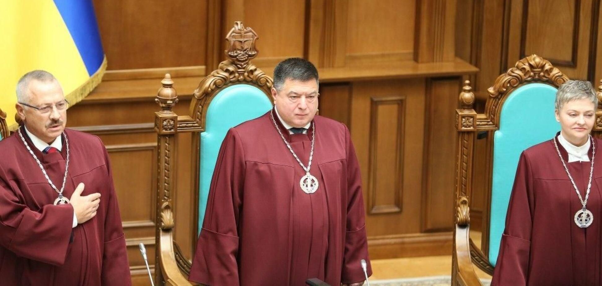 Дванадцять місяців Зеленського: чого досі не зробив президент? Дванадцять місяців Зеленського: чого досі не зробив президент?