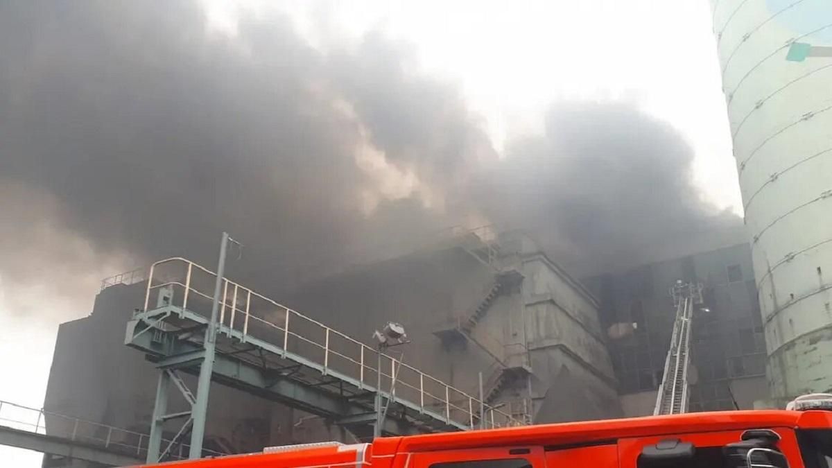 Взрыв в Чехии на электростанции: что известно, видео Взрыв в Чехии на электростанции: что известно, видео