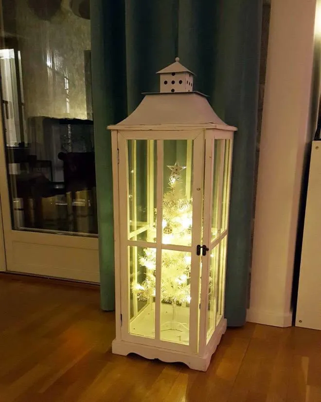 Гарне і цікаве рішення, як вберегти ялинку від котика Гарне і цікаве рішення, як вберегти ялинку від котика