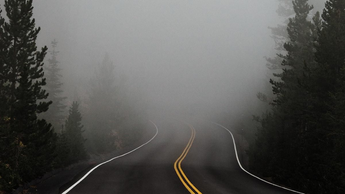 Жовтий рівень небезпеки: ДСНС попередила про сильний туман 29 грудня Жовтий рівень небезпеки: ДСНС попередила про сильний туман 29 грудня