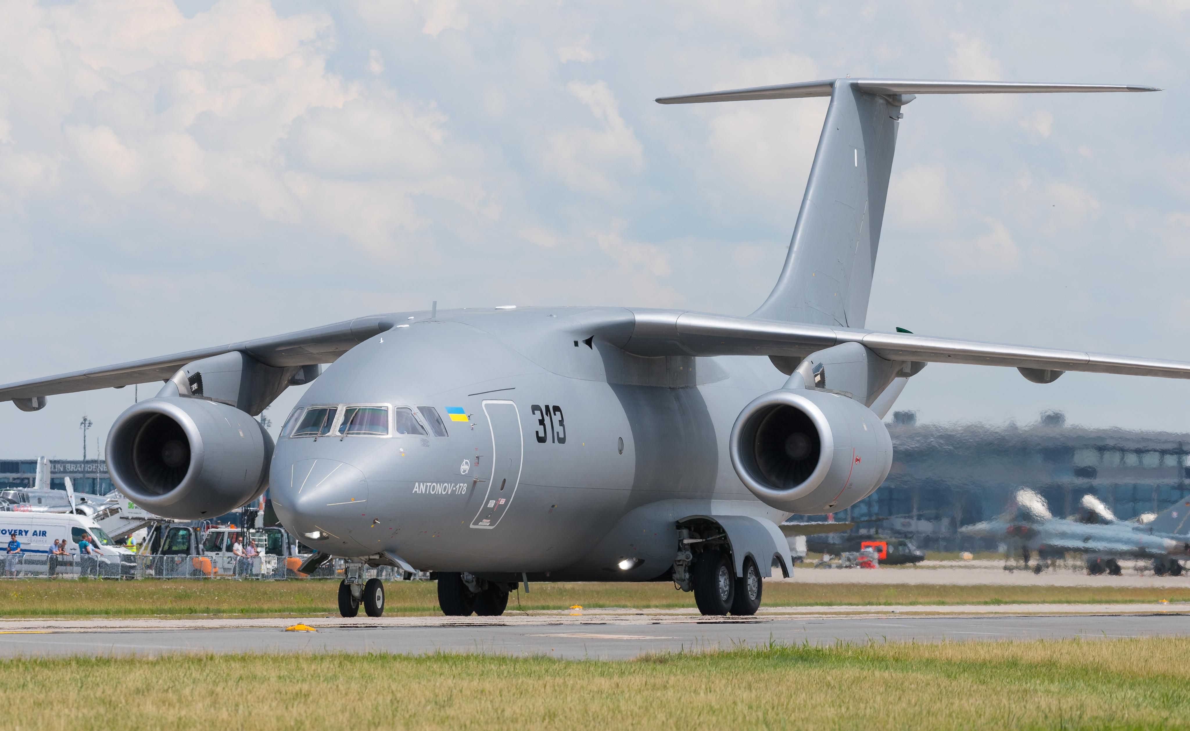На заводі Антонова побудують 3 літаки Ан-178 для ЗСУ На заводі Антонова побудують 3 літаки Ан-178 для ЗСУ