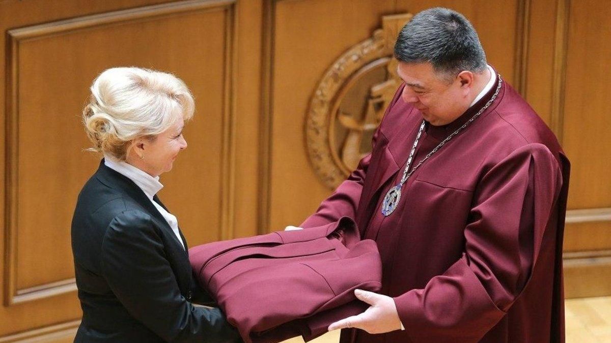 Тупицького відсторонили з посади судді КСУ на 2 місяці Тупицького відсторонили з посади судді КСУ на 2 місяці
