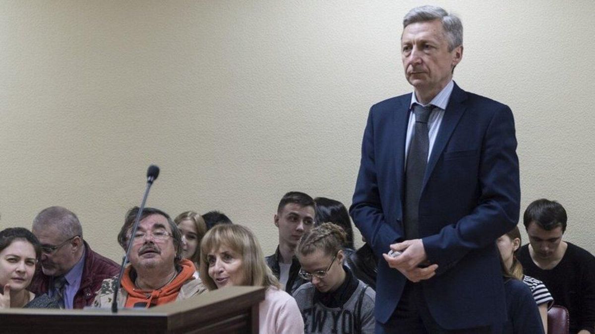 Генконсул України відвідав у ростовському СІЗО політв'язнів із Криму Генконсул України відвідав у ростовському СІЗО політв'язнів із Криму