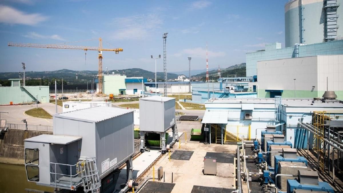 Словения остановила работу АЭС из-за землетрясения в Хорватии Словения остановила работу АЭС из-за землетрясения в Хорватии