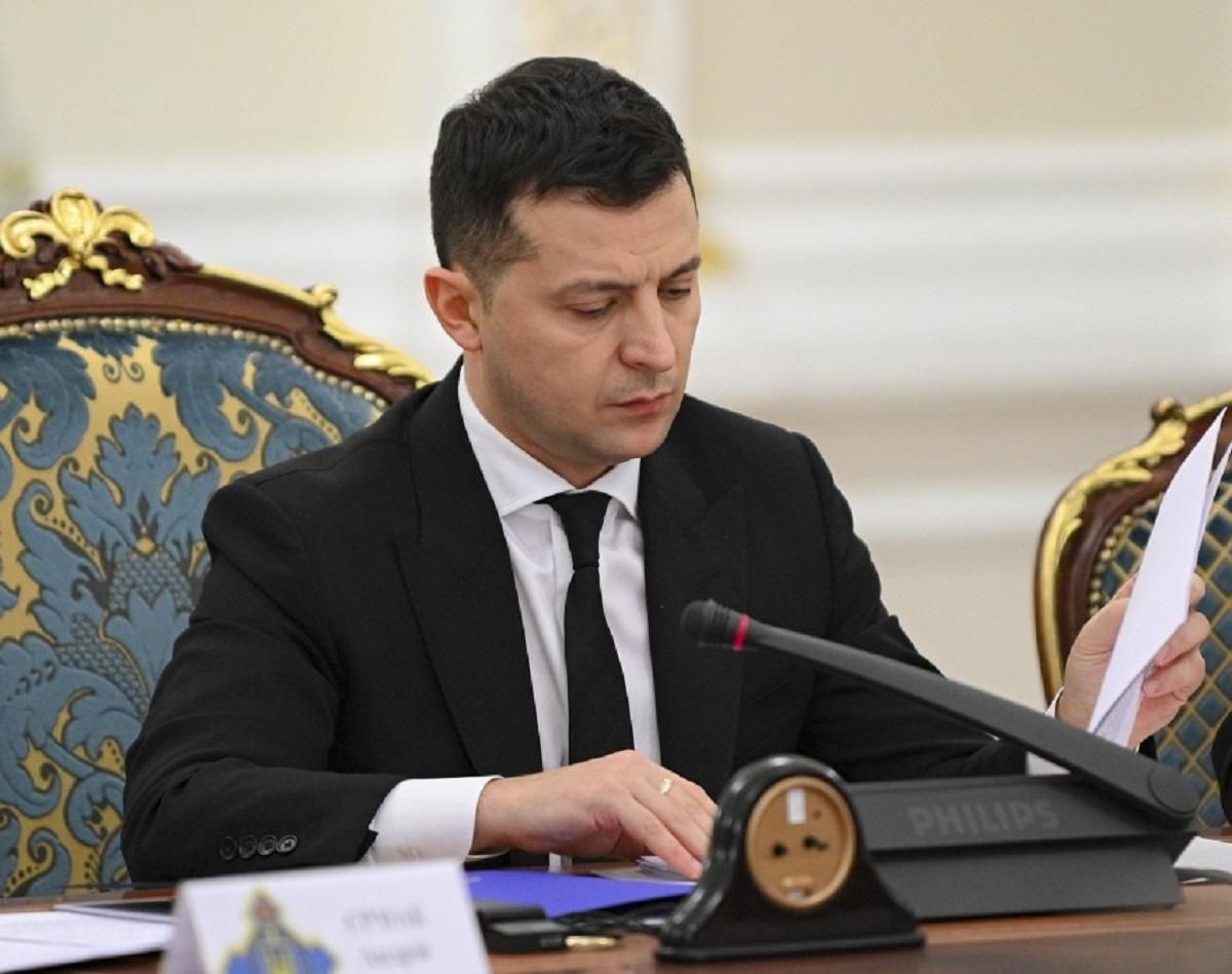 Зеленський хоче вдосконалити відповідальність за брехню в деклараціях Зеленський хоче вдосконалити відповідальність за брехню в деклараціях