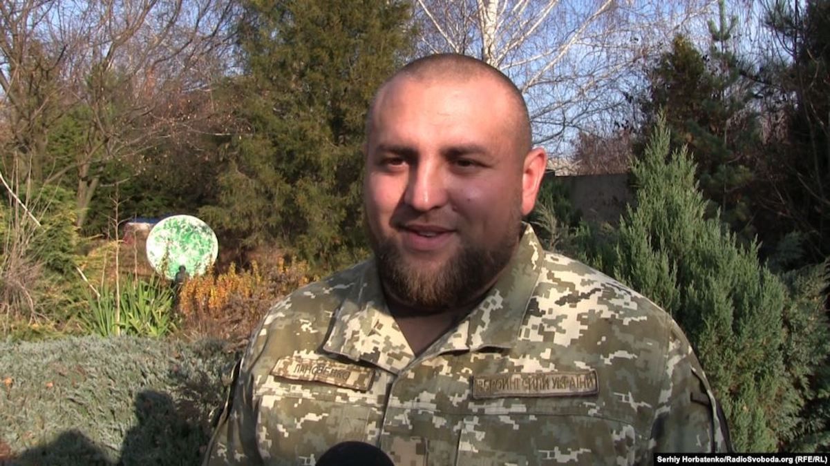 Взятие под стражу комбата Лановенко: судья забыл опубликовать решение Взятие под стражу комбата Лановенко: судья забыл опубликовать решение