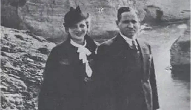 Шула Коен з чоловіком Шула Коен з чоловіком