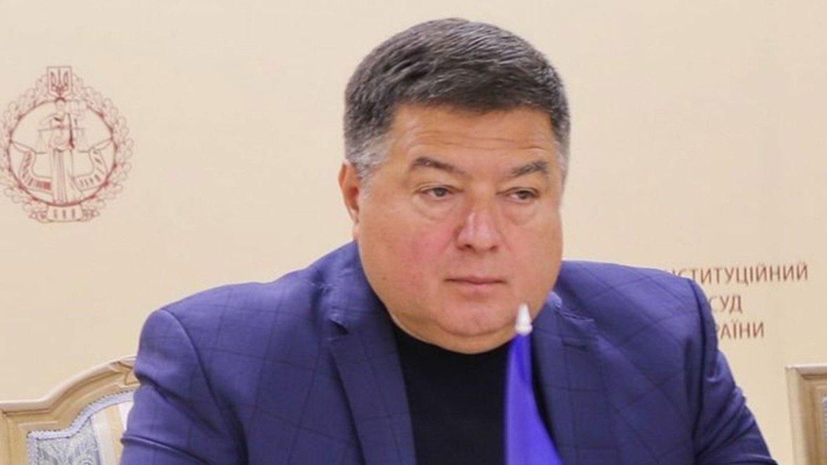 В КСУ заявили, что Тупицкий должен выполнять свои обязанности
