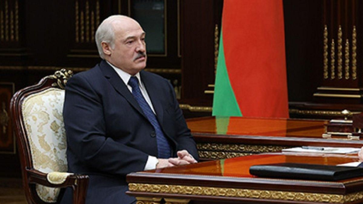 Лукашенко назвав протести спробою відродити нацизм 