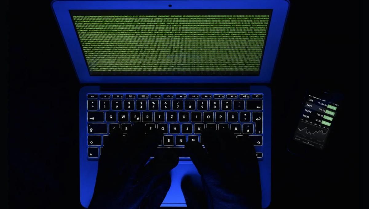 Німецькі та українські поліцейські викрили угрупування кібершахраїв