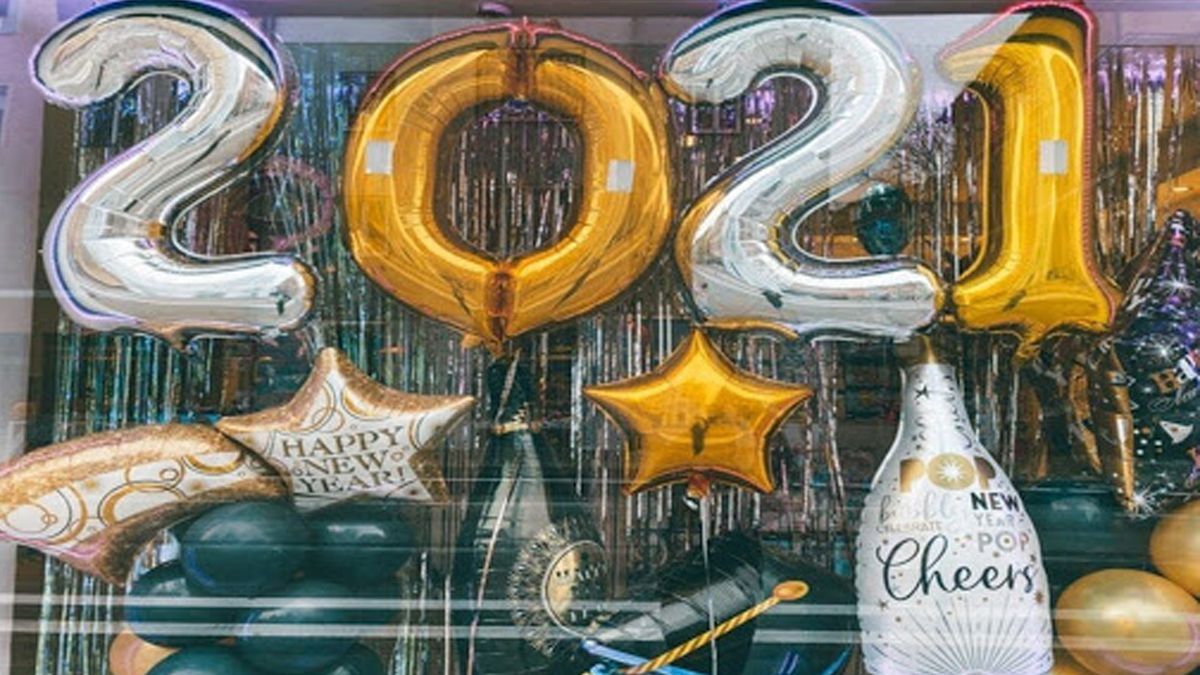 Приметы на Новый год 2021 (год Быка): как привлечь удачу, деньги и здоровье в дом