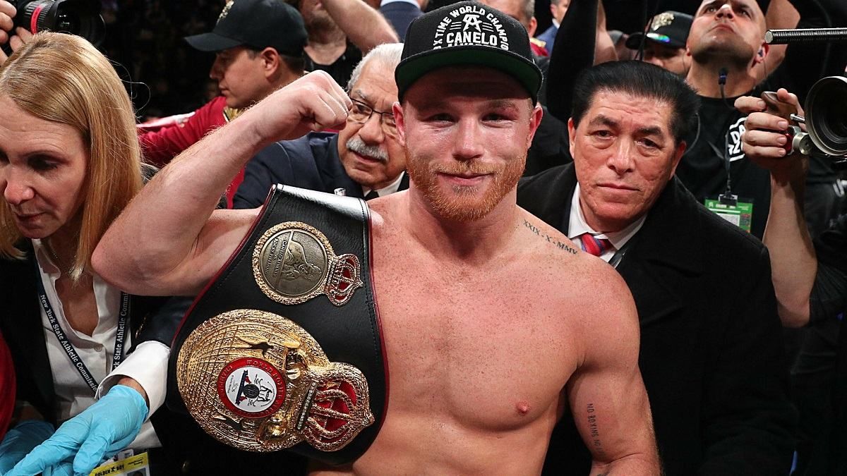 Альварес відмовився від титулу WBA