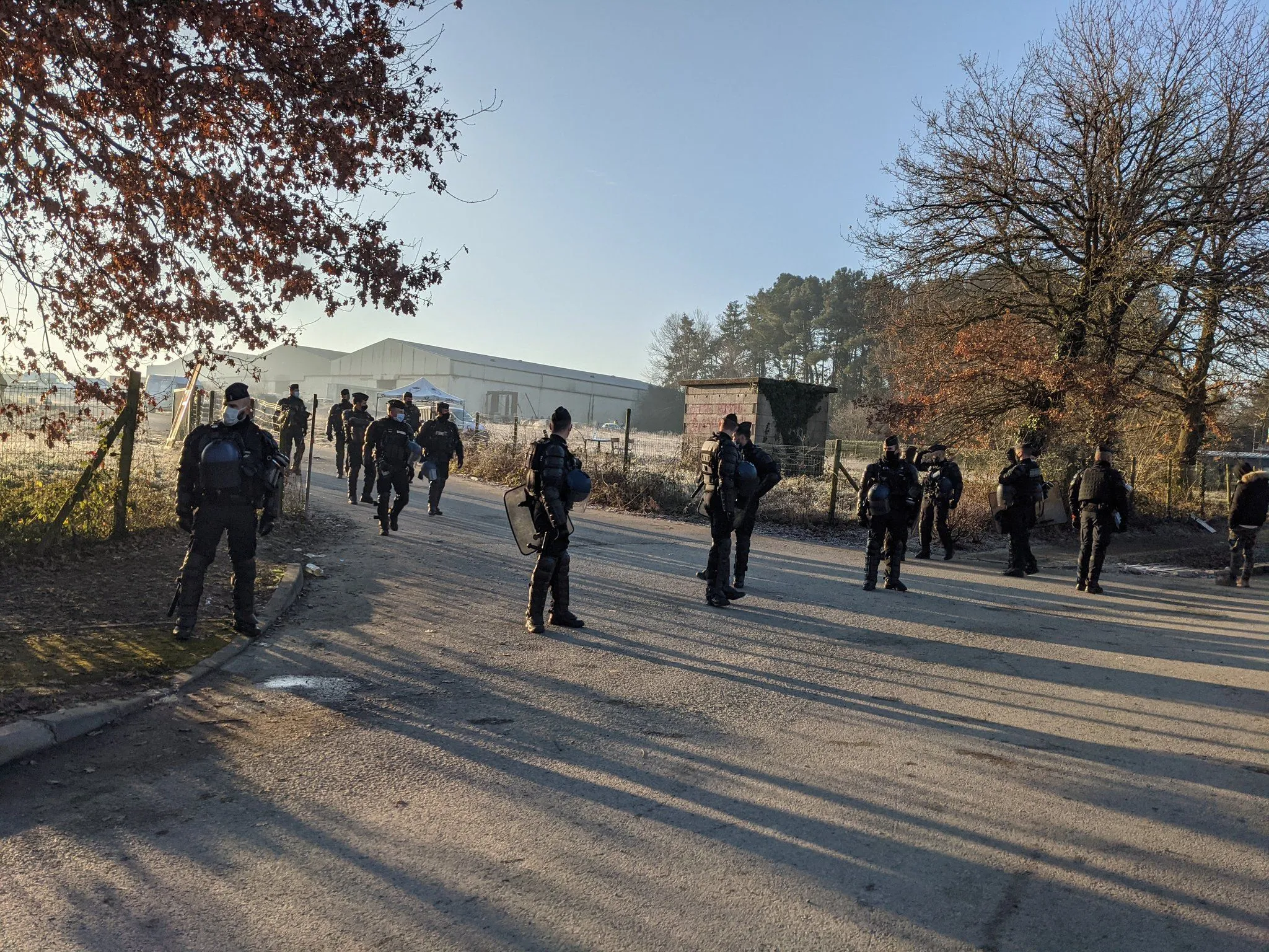 Скандальна рейв-вечірка у Франції Скандальна рейв-вечірка у Франції