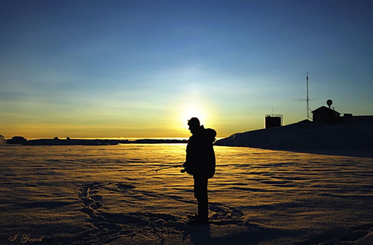 На Запоріжжі рибалка проалився під кригу На Запоріжжі рибалка проалився під кригу