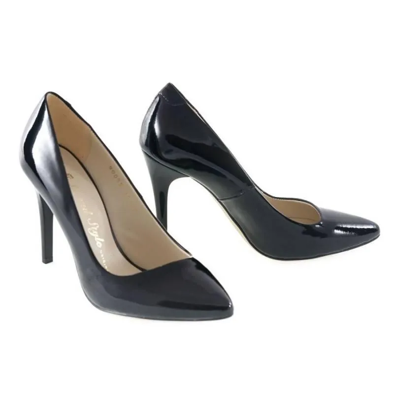 Лаковані туфлі Лаковані туфлі