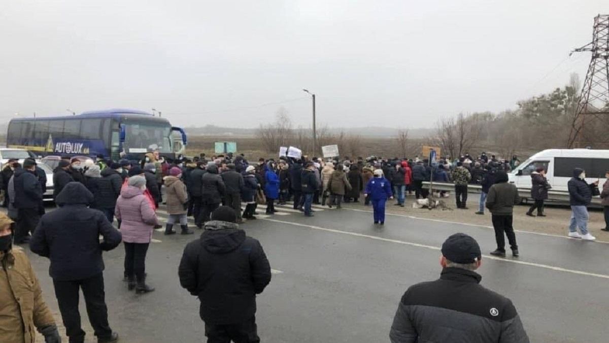 Трасса Киев - Харьков возле Лубен 4 января перекрыта митингующими