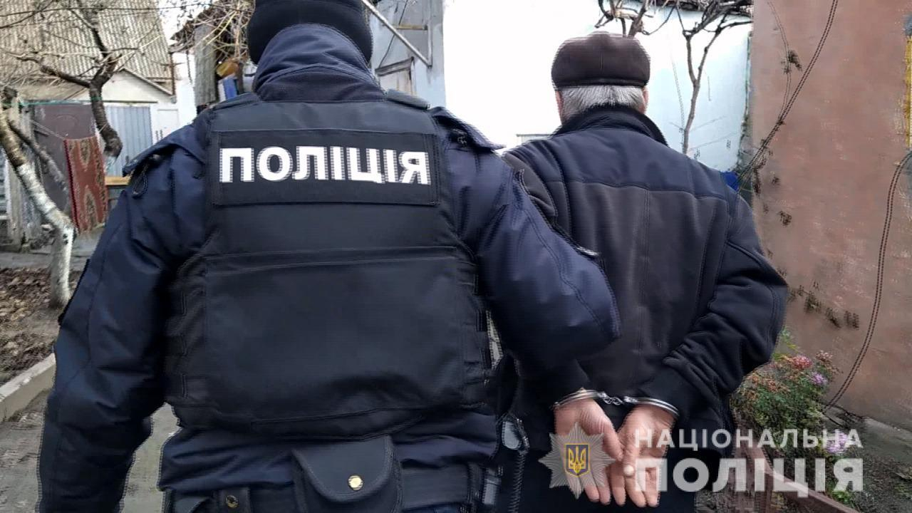 В Одесі чоловік зарізав свого колишнього сусіда по камері В Одесі чоловік зарізав свого колишнього сусіда по камері
