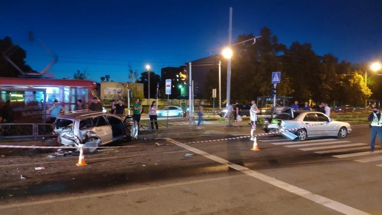 Приговор на бумаге: что с делом о пьяной ДТП с ексрадником Кернеса Приговор на бумаге: что с делом о пьяной ДТП с ексрадником Кернеса