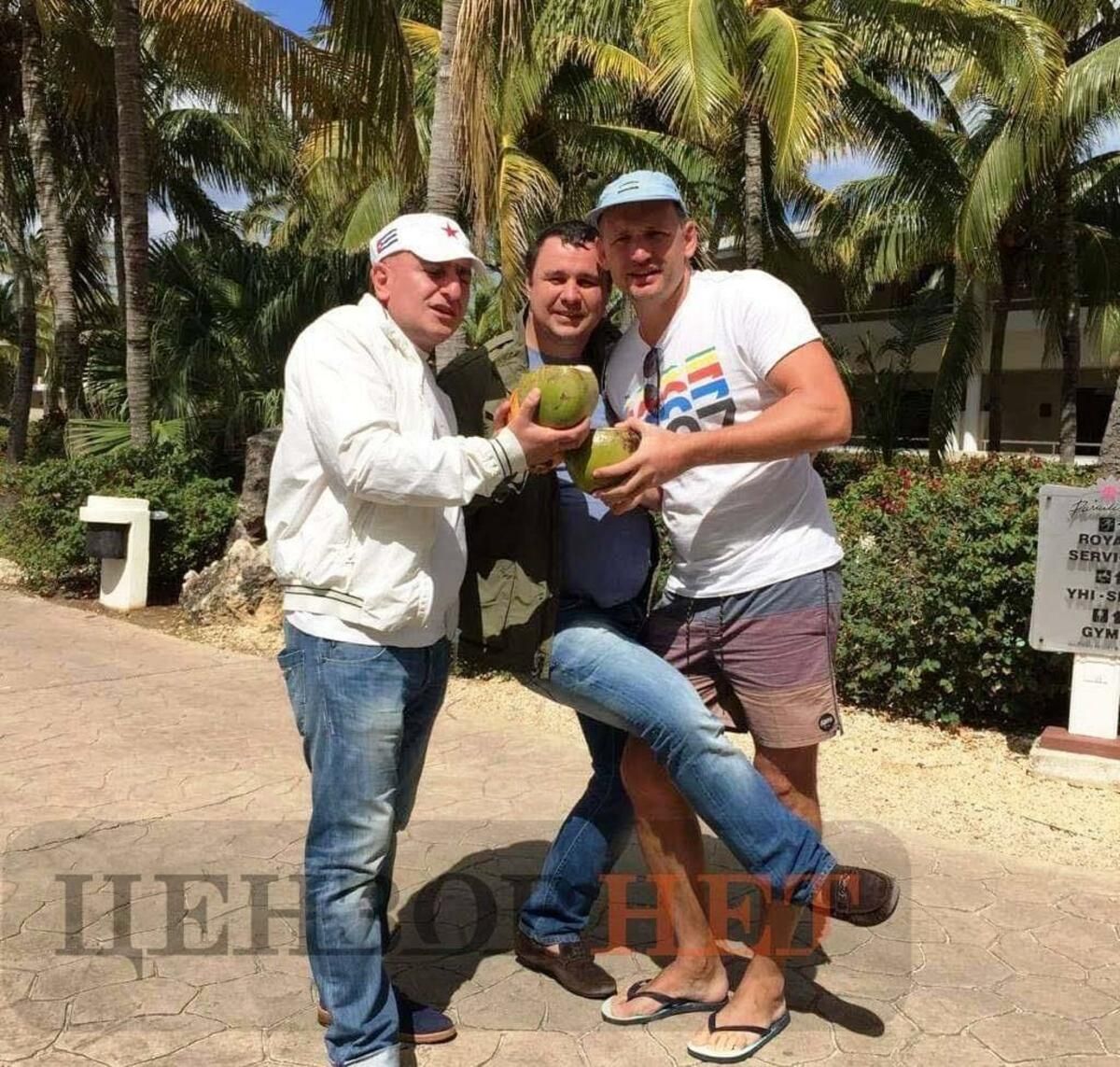 Татаров и Микитась ежегодно вместе праздновали Новый год, - Бутусов Татаров и Микитась ежегодно вместе праздновали Новый год, - Бутусов