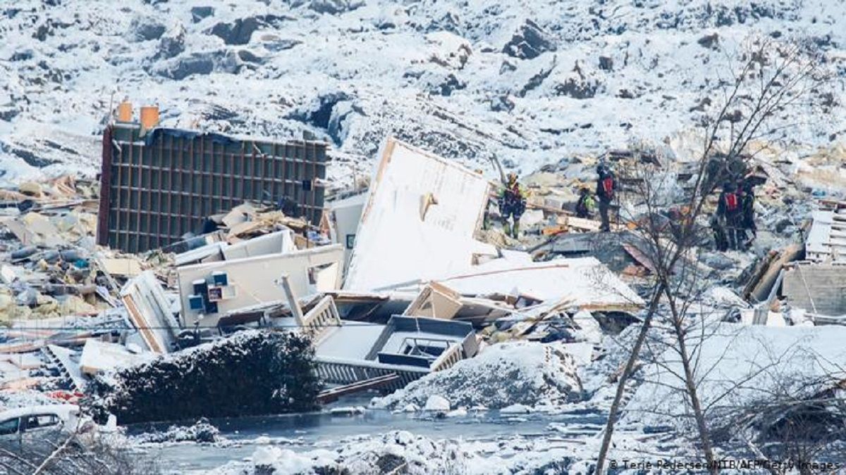 Оползень в Норвегии: поиски прекратили, количество погибших