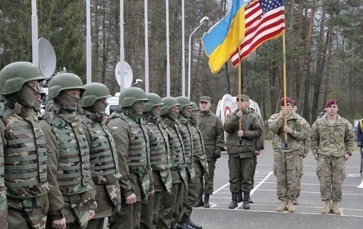 Звание украинских военных перевели к стандартам НАТО Звание украинских военных перевели к стандартам НАТО