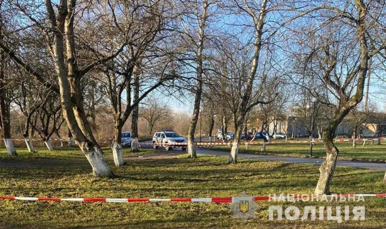 Жахливе самогубство: на Львівщині вибух петарди розірвав чоловікові голову – фото