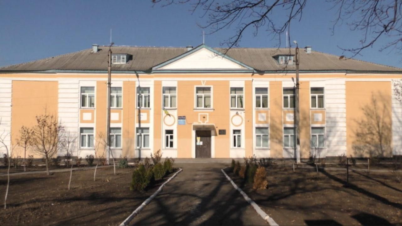 Все учебные заведения, финансировавшиеся районами, должны перейти к территориальным общинам Все учебные заведения, финансировавшиеся районами, должны перейти к территориальным общинам