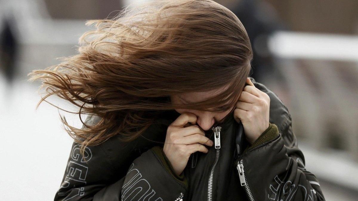 В Україні знеструмлено понад 80 населених пунктів В Україні знеструмлено понад 80 населених пунктів